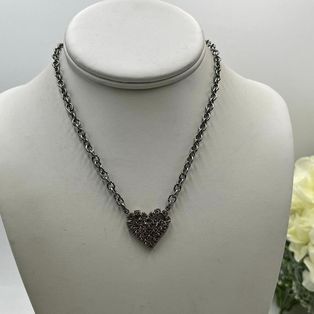 Sabika Retired Pink Heart Antique Silver Necklace‎